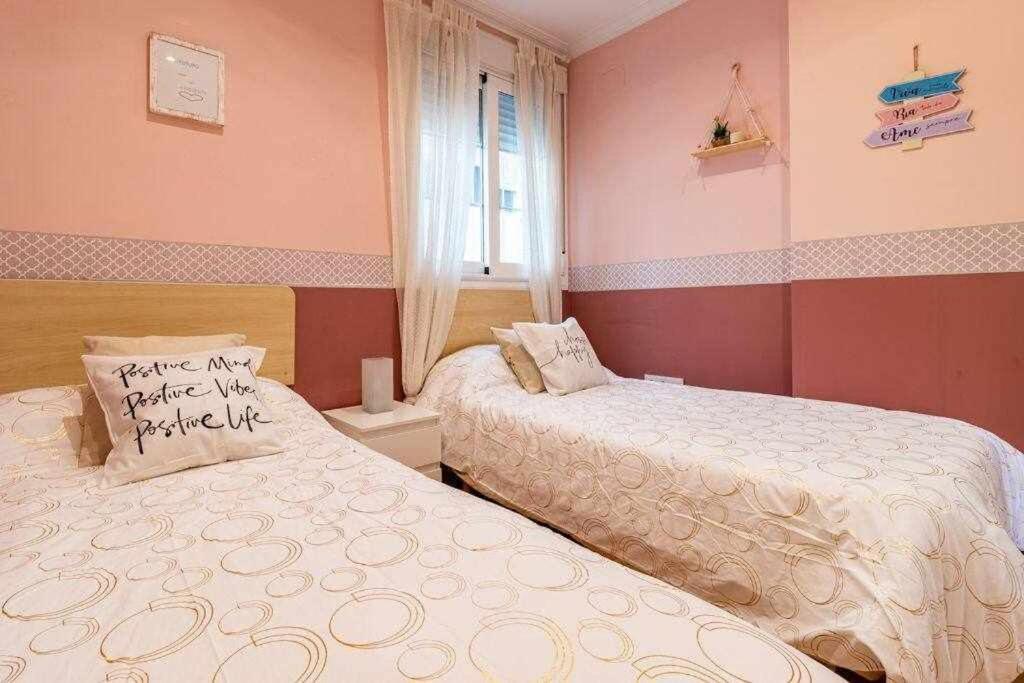 3 Apartamento En Estadio Sevilla 8 Plazas 3 Hab Y Metro Zewnętrze zdjęcie