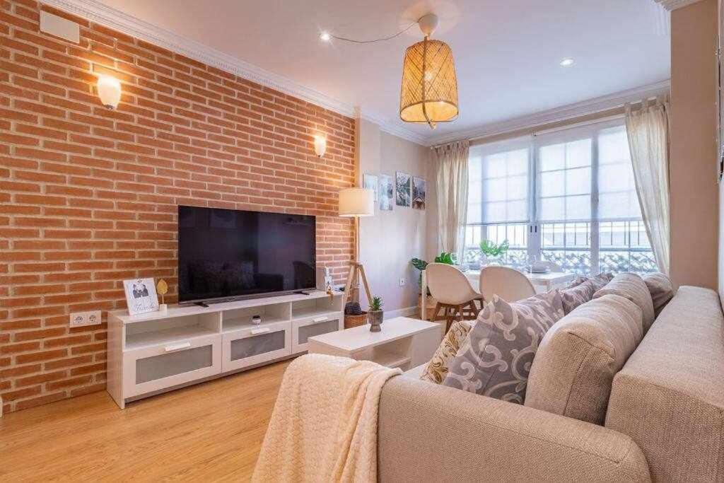 3 Apartamento En Estadio Sevilla 8 Plazas 3 Hab Y Metro Zewnętrze zdjęcie